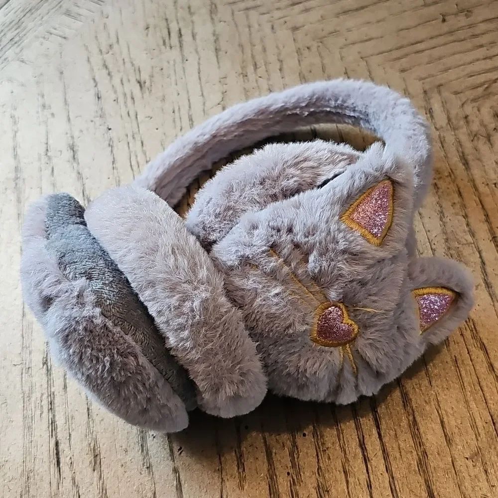Plush Kitty Ear Muff - Picture 3 of 4